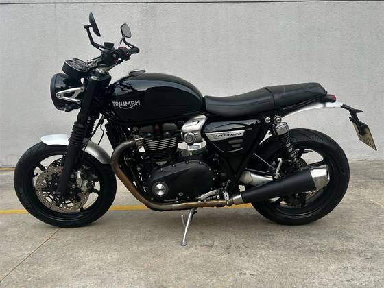 TRIUMPH SPEED TWIN TRIUMPH SPEED TWIN